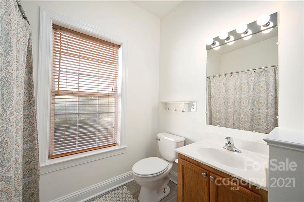 37 Poplar Creek Drive Asheville NC 28805