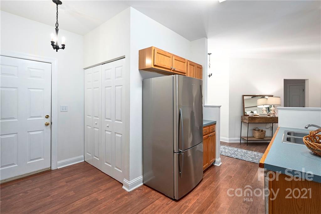 37 Poplar Creek Drive Asheville NC 28805