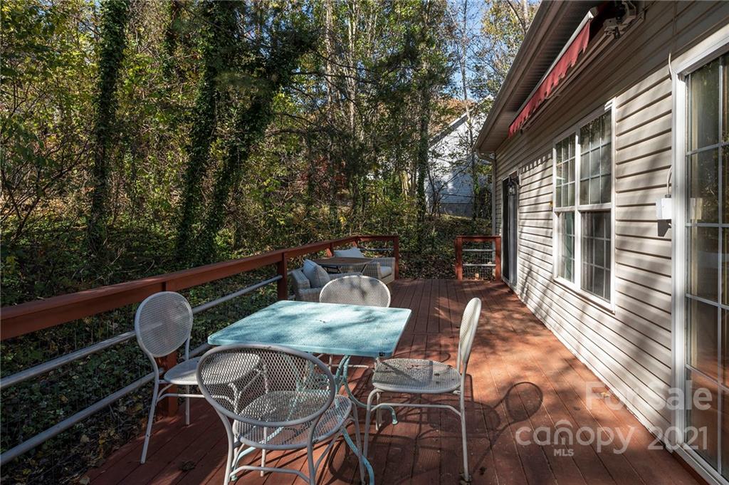37 Poplar Creek Drive Asheville NC 28805