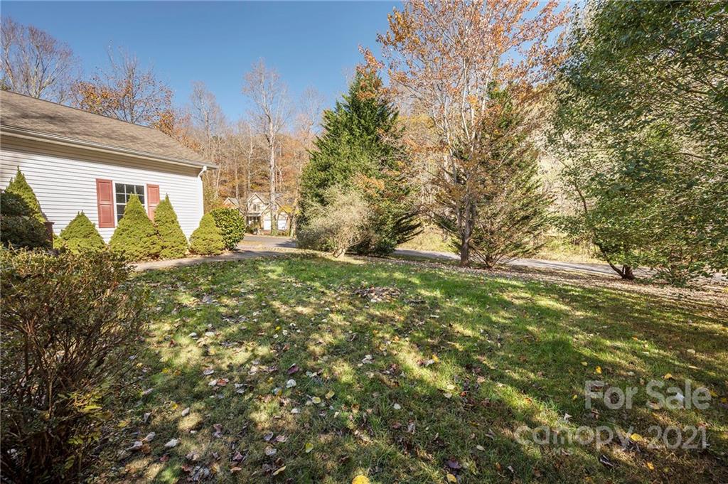 37 Poplar Creek Drive Asheville NC 28805