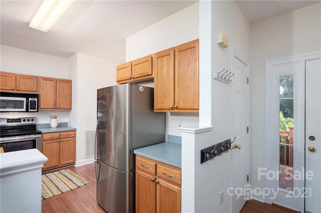 37 Poplar Creek Drive Asheville NC 28805