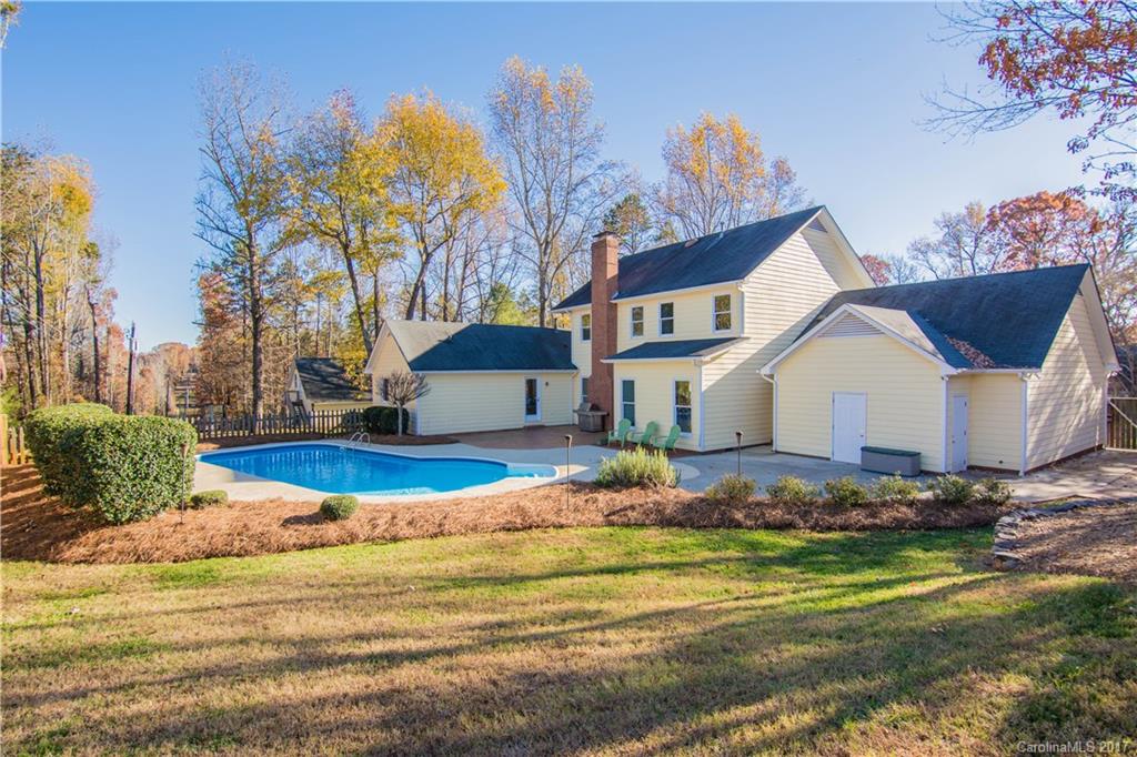 13131 Graymist Drive Charlotte NC 28215