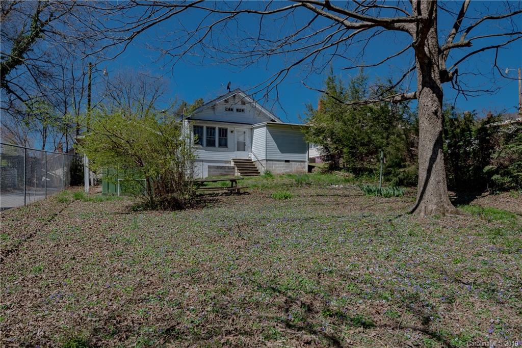 101 Pulliam Street Marion NC 28752