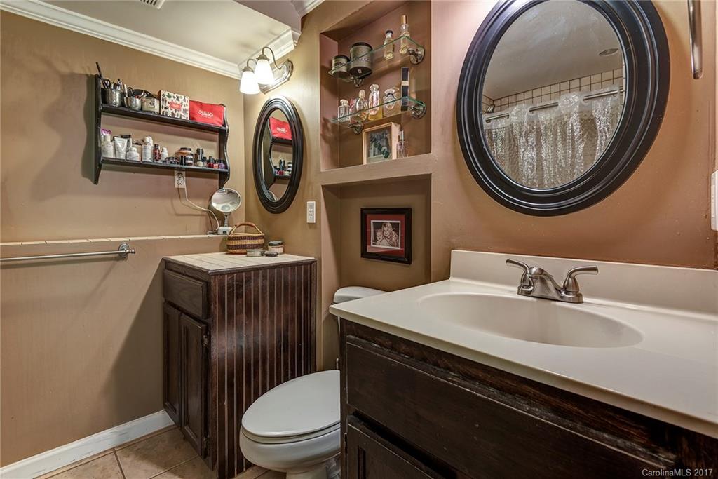 35 Clement Drive Asheville NC 28805