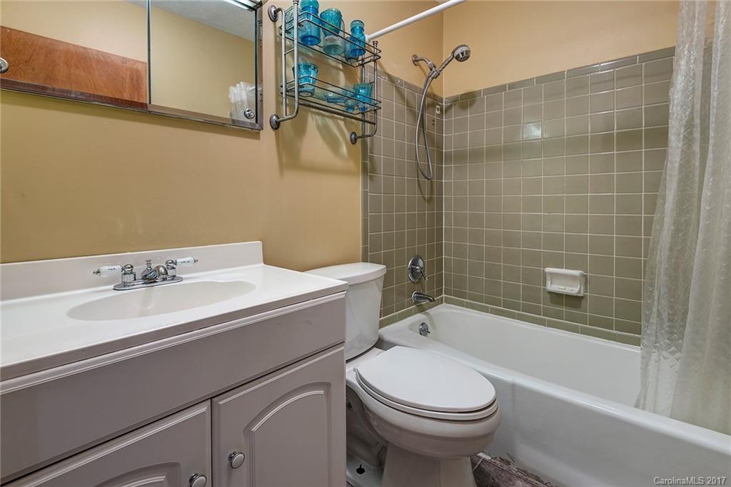 35 Clement Drive Asheville NC 28805