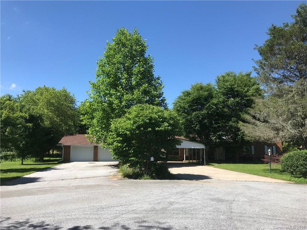 190 Good Neighbor Drive Brevard NC 28712