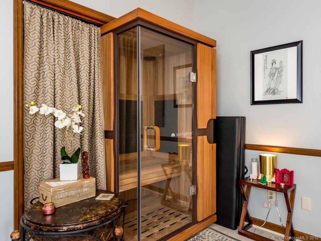 22a Foxglove Court Asheville NC 28805