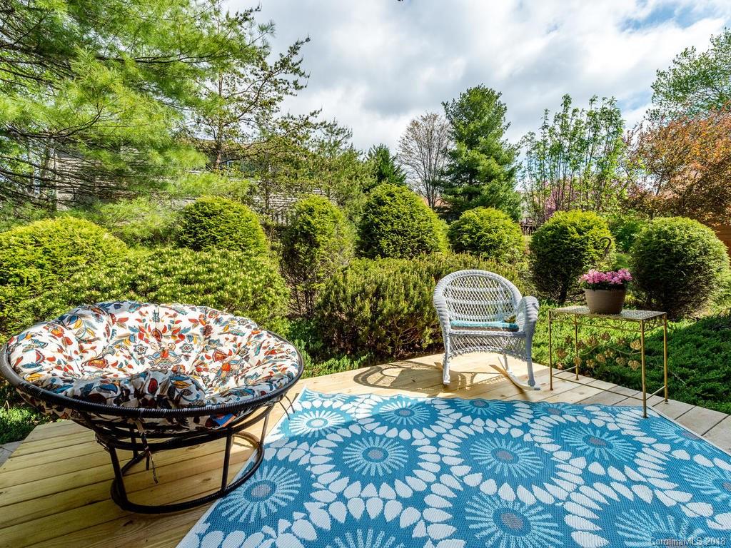 22a Foxglove Court Asheville NC 28805