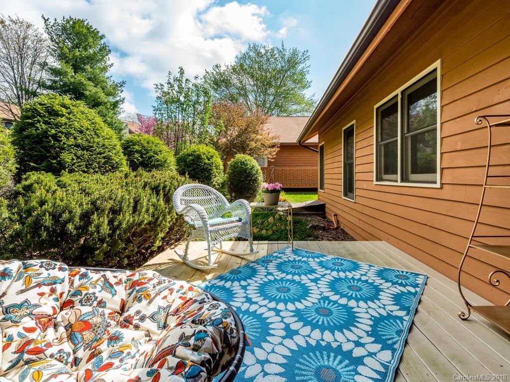22a Foxglove Court Asheville NC 28805