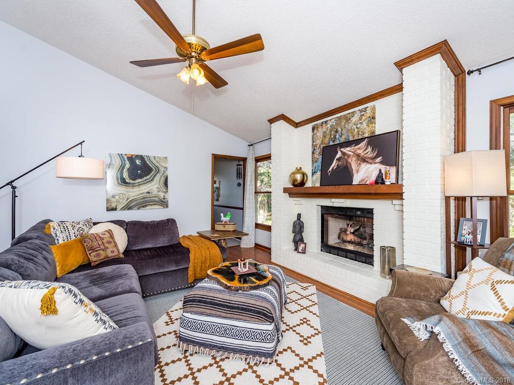 22a Foxglove Court Asheville NC 28805