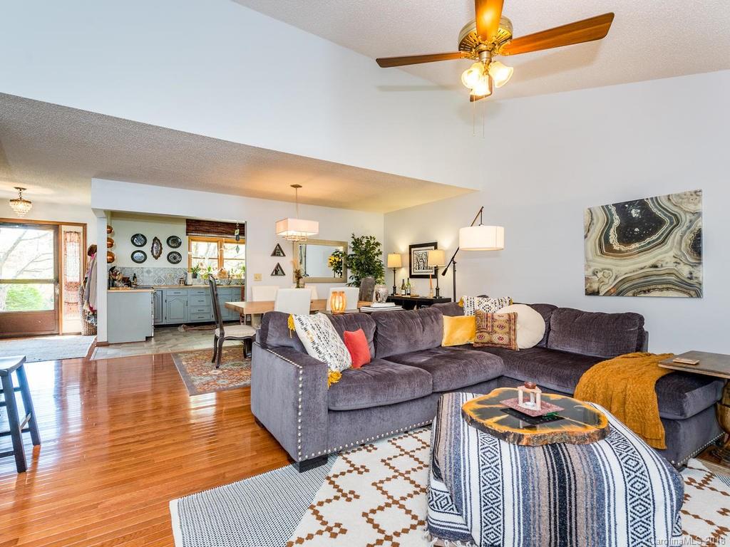 22a Foxglove Court Asheville NC 28805