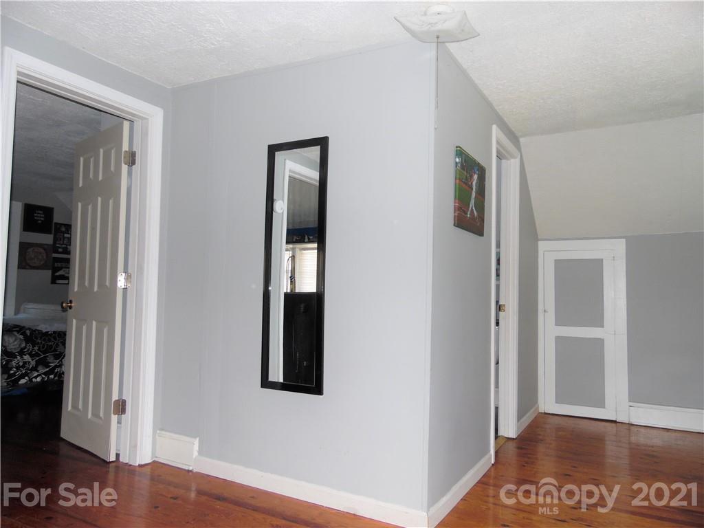 80 W Cross Street Marion NC 28752