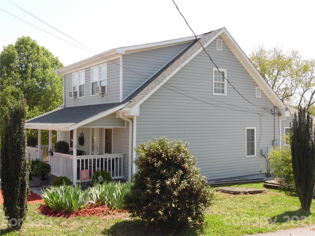 80 W Cross Street Marion NC 28752