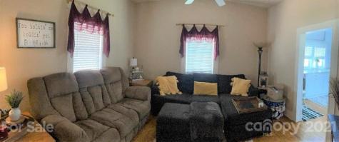 80 W Cross Street Marion NC 28752