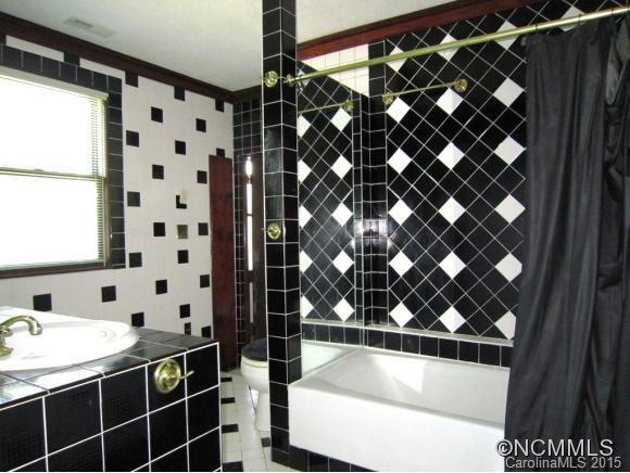 104 N. Liberty Street Asheville NC 28801
