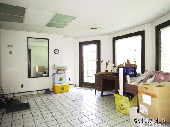 104 N. Liberty Street Asheville NC 28801