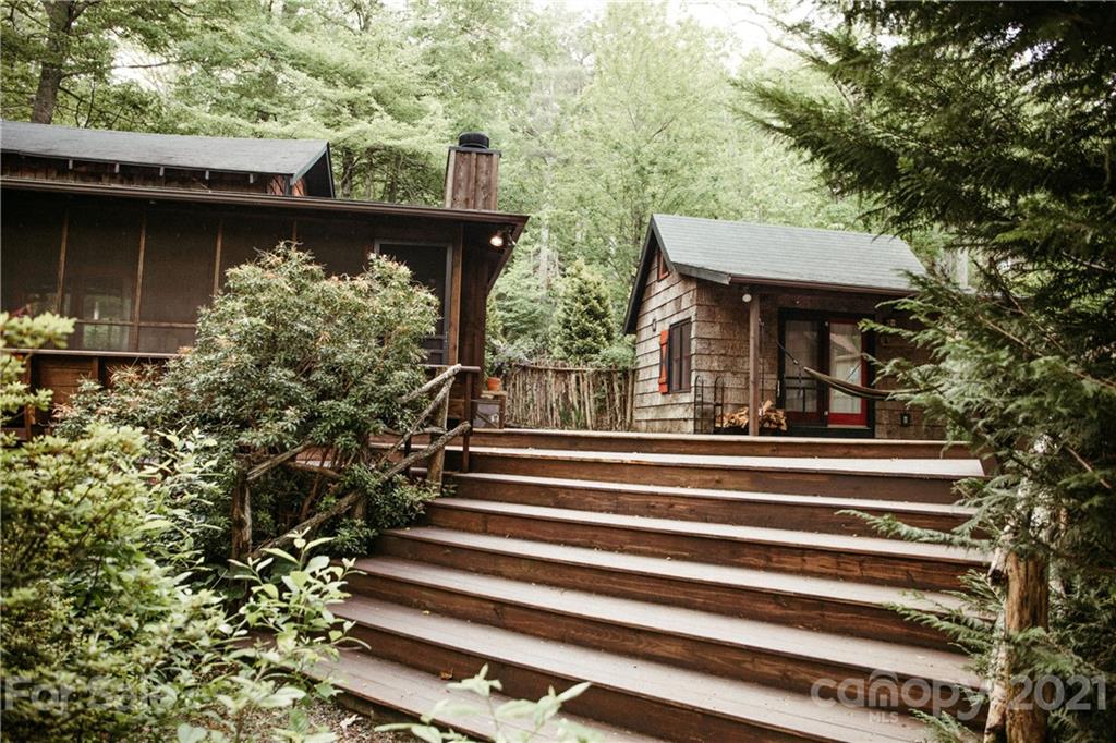 6368 Gingercake Road Newland NC 28657