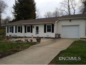 18 Waterford Court Asheville NC 28806