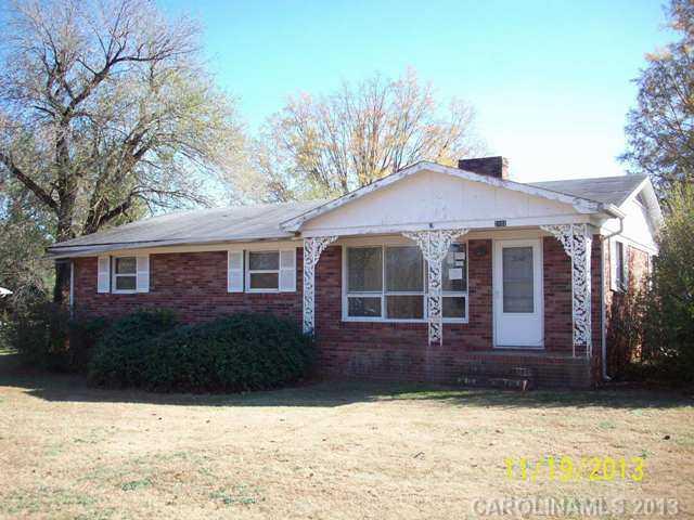 2102 E Broad Street Statesville NC 28625