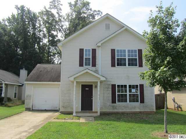 2749 Fairstone Avenue Charlotte NC 28269