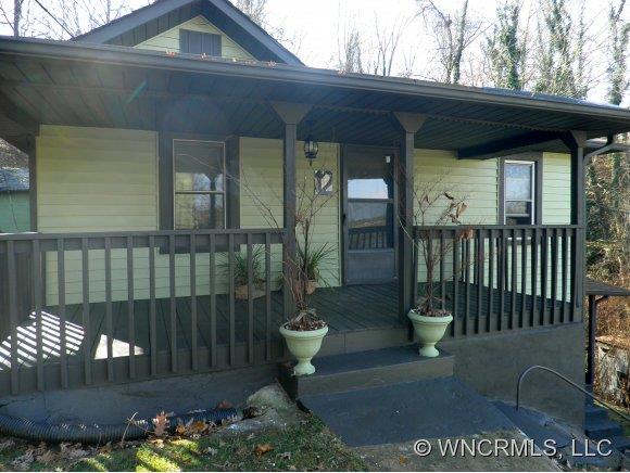 12 Logan Avenue Asheville NC 28806