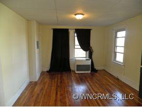 12 Logan Avenue Asheville NC 28806