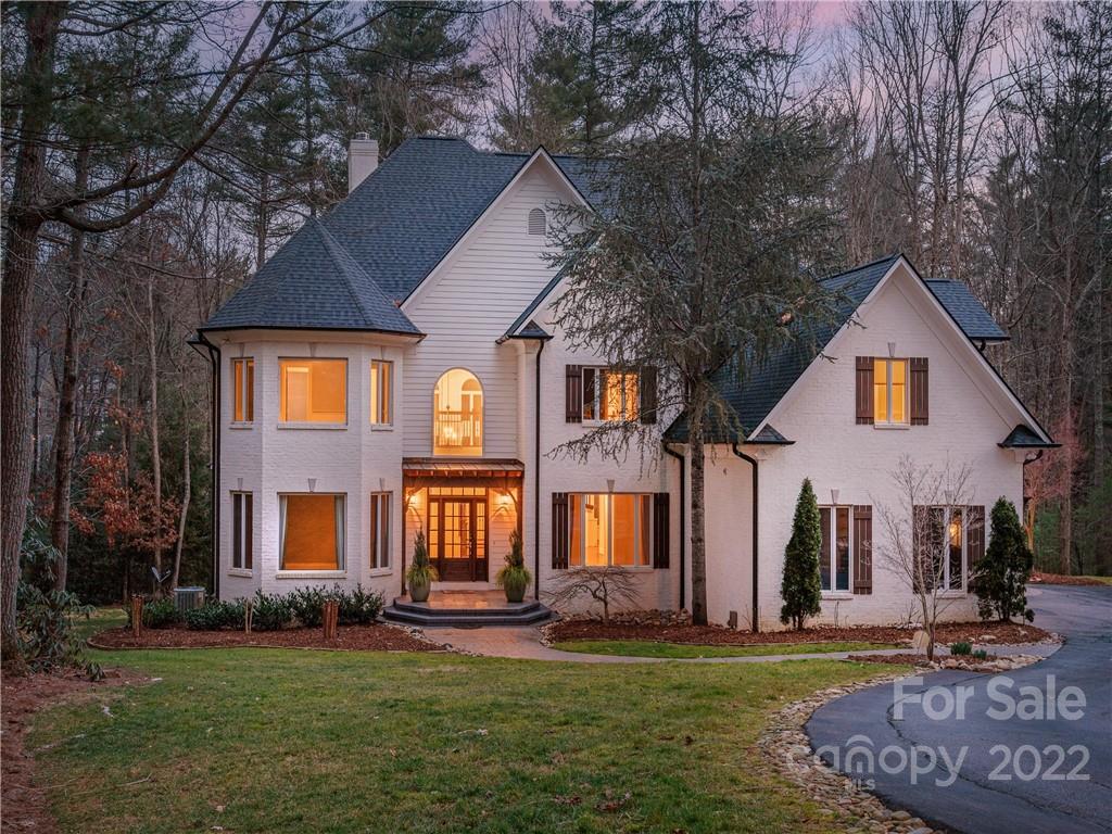 705 Baneberry Court Asheville NC 28803
