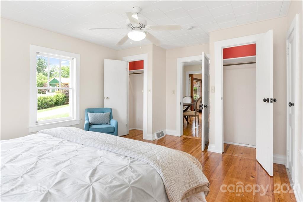 10 Deaver Drive Asheville NC 28806