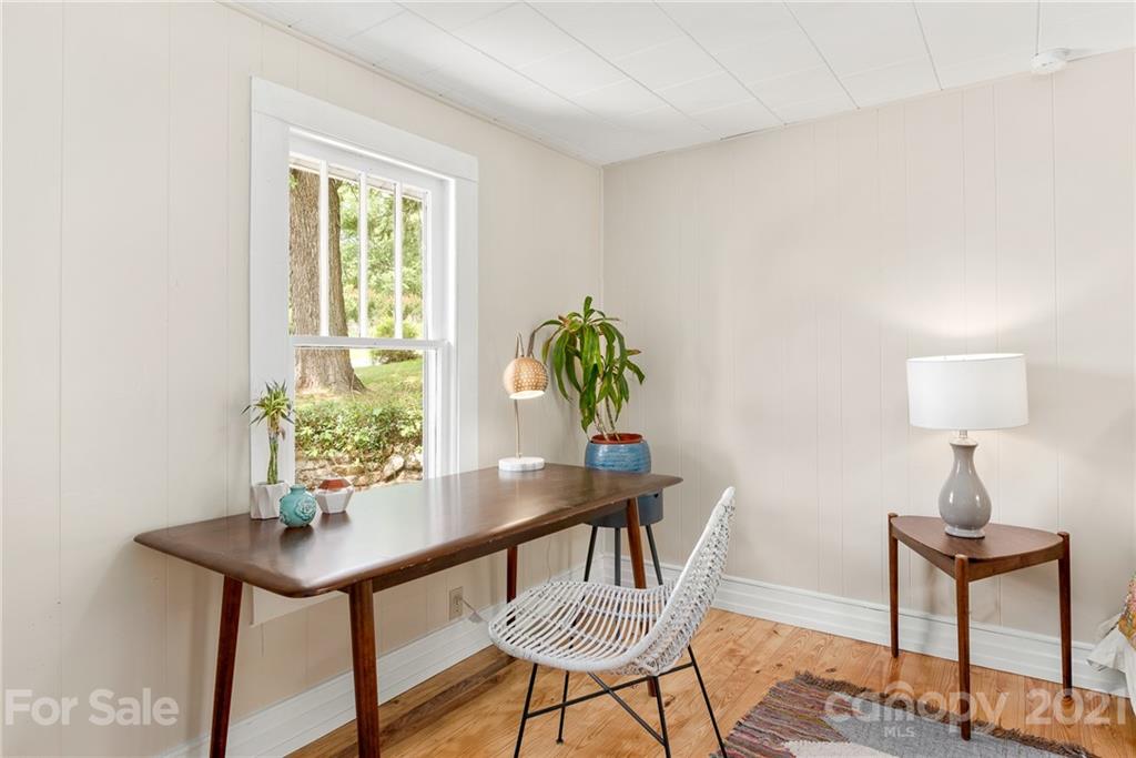 10 Deaver Drive Asheville NC 28806