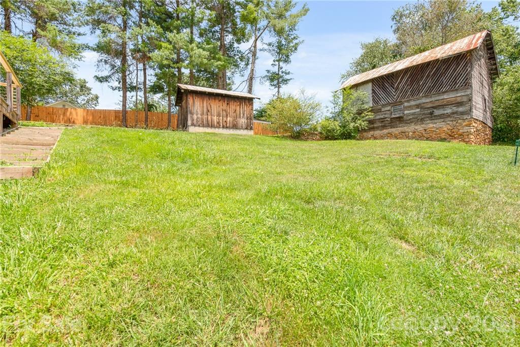 10 Deaver Drive Asheville NC 28806