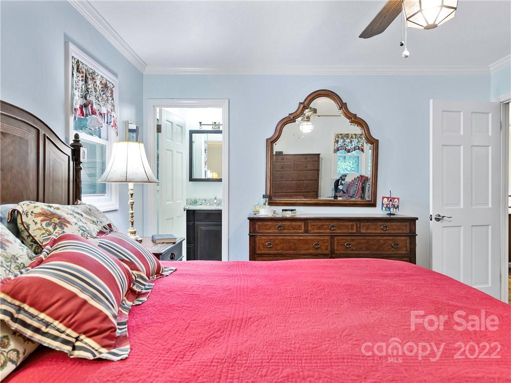 10 Canterbury Place Arden NC 28704