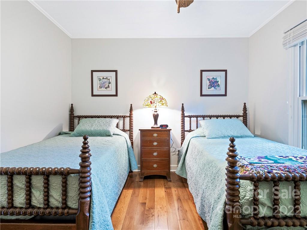 10 Canterbury Place Arden NC 28704