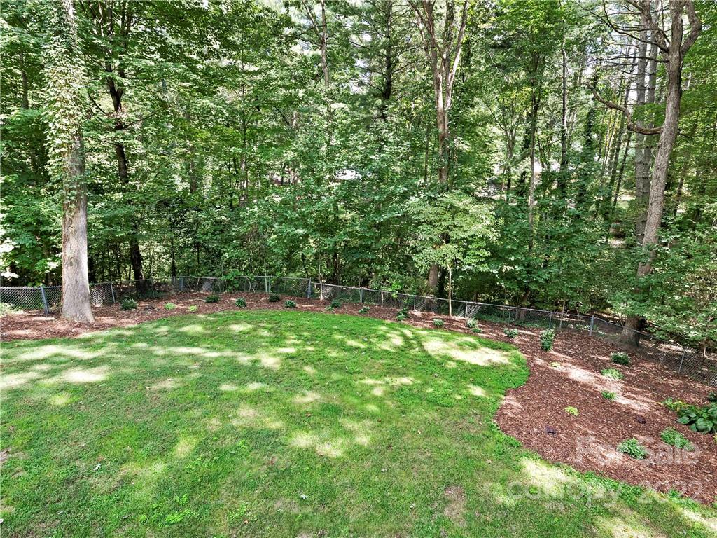 10 Canterbury Place Arden NC 28704