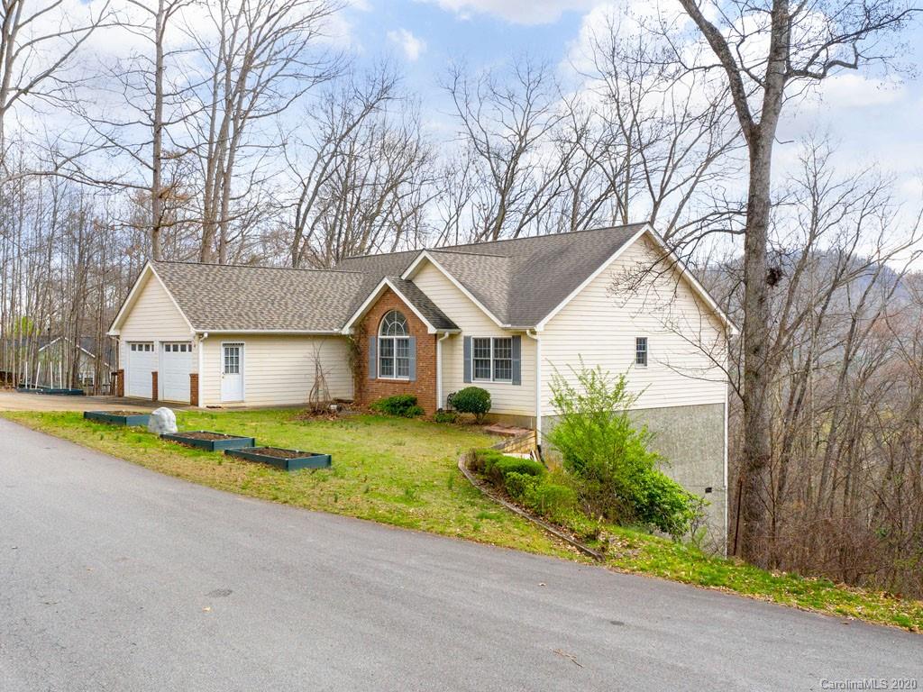 91 Windy Park Way Candler NC 28715