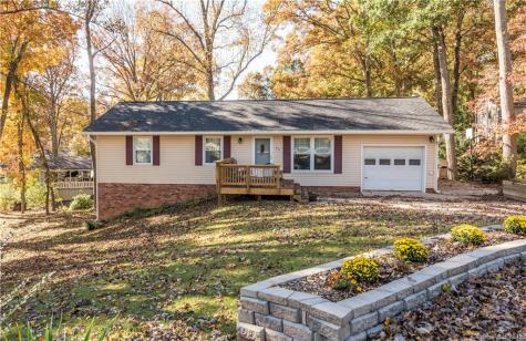 35 King Arthur Place Asheville NC 28806