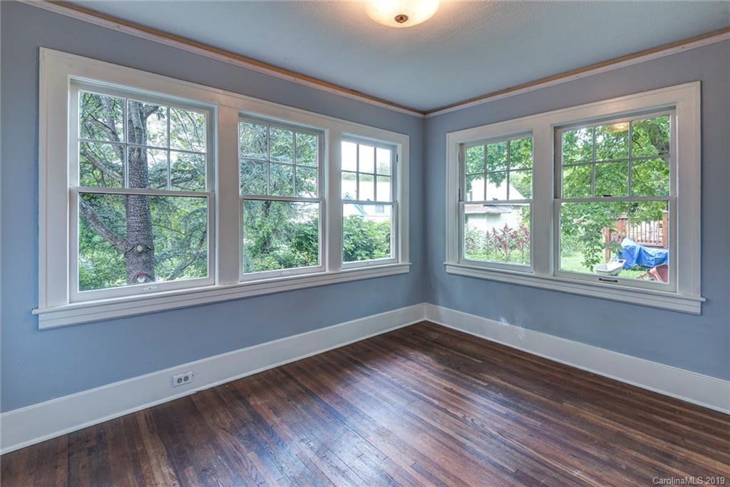 35 Northview Street Asheville NC 28801