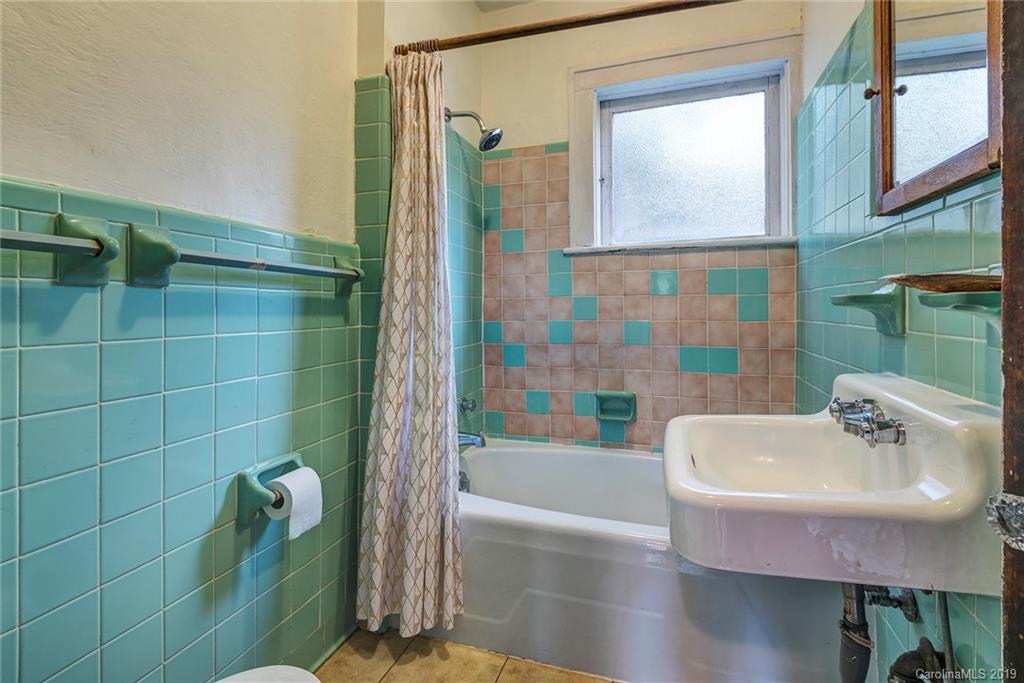 35 Northview Street Asheville NC 28801