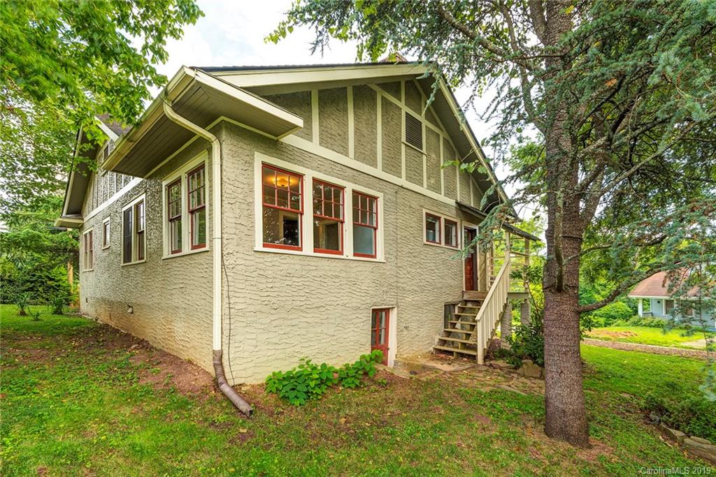 35 Northview Street Asheville NC 28801