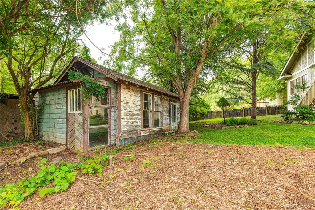 35 Northview Street Asheville NC 28801