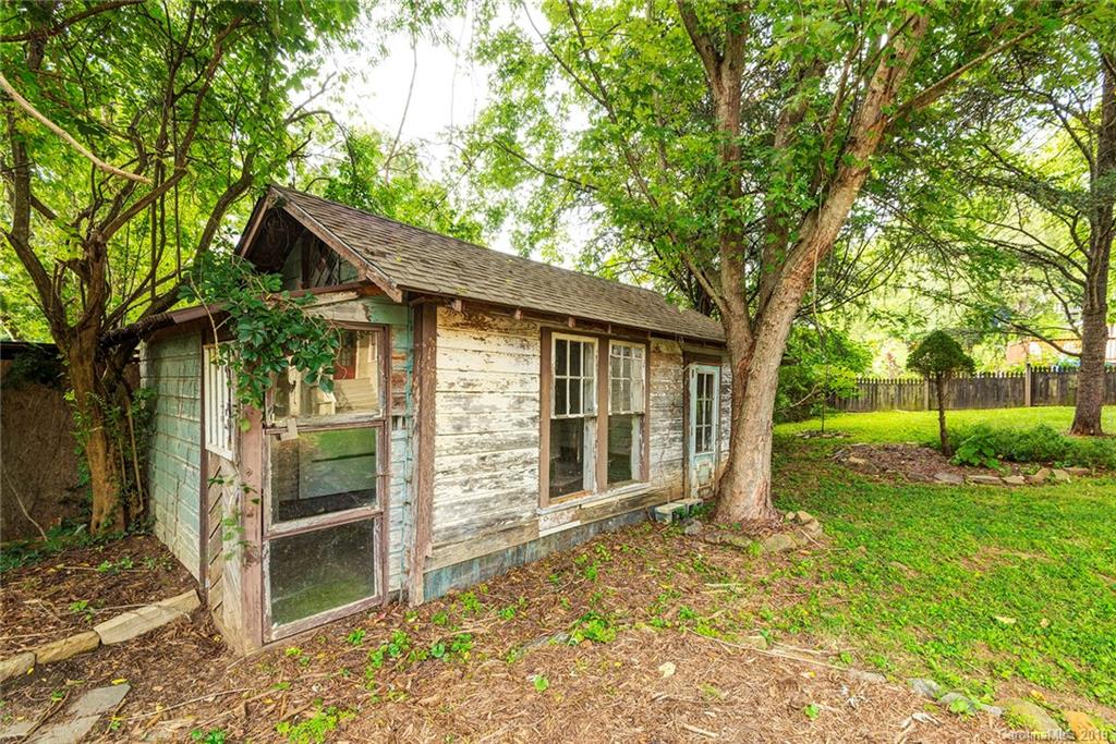 35 Northview Street Asheville NC 28801