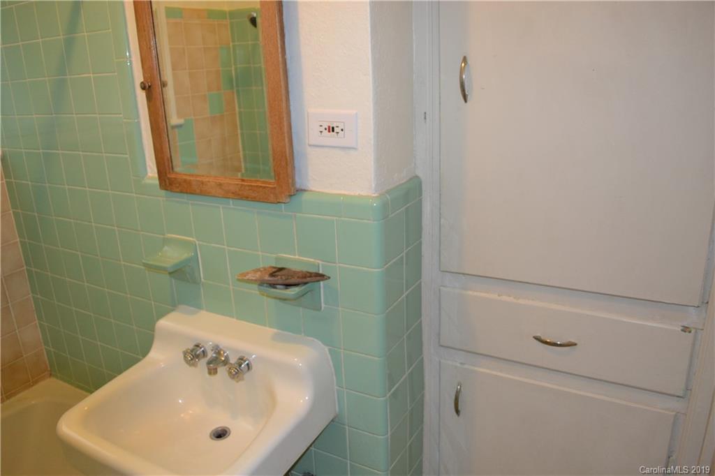 35 Northview Street Asheville NC 28801