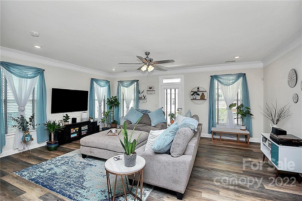 10244 Glenmere Creek Circle Charlotte NC 28262