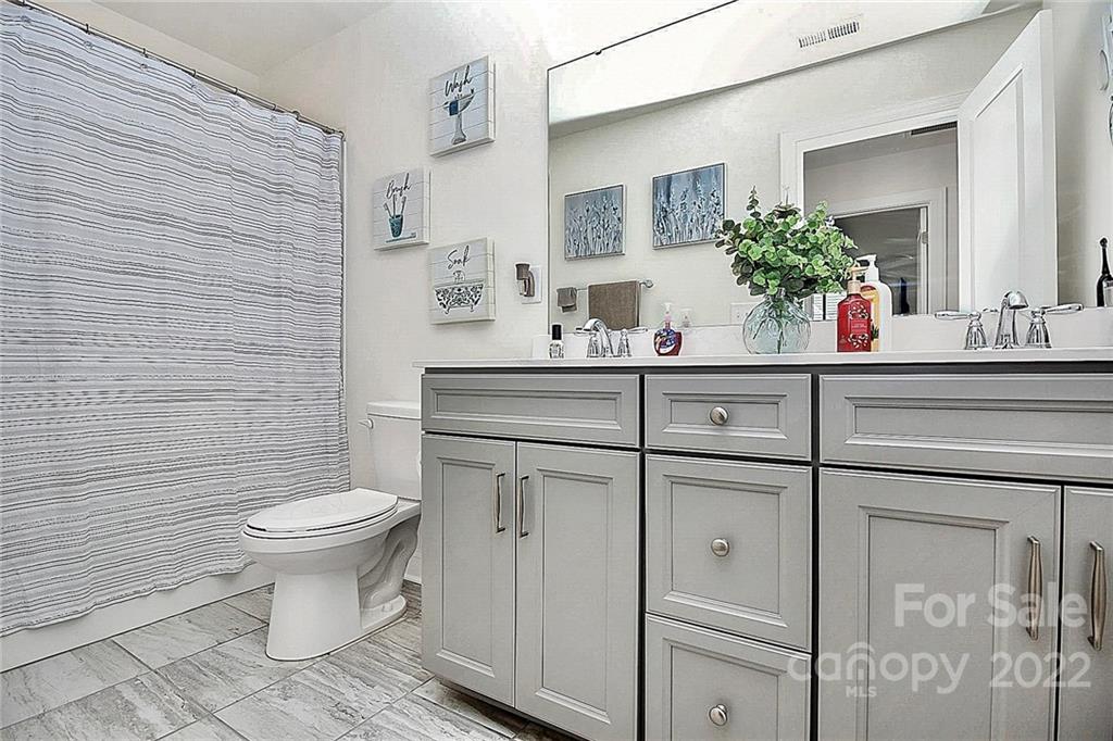 10244 Glenmere Creek Circle Charlotte NC 28262