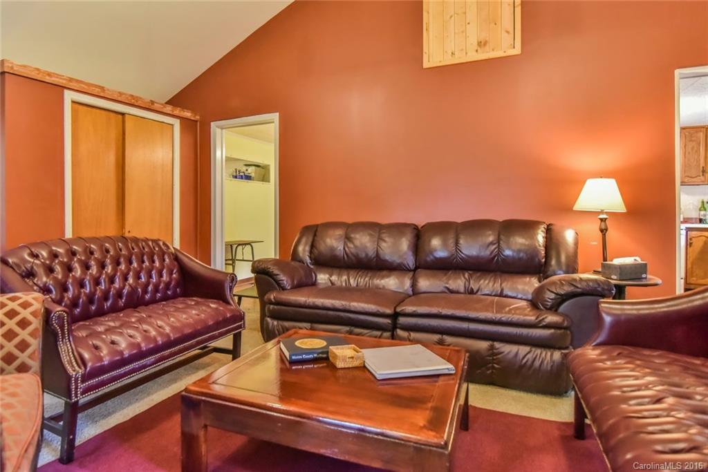 522 Deaverview Road Asheville NC 28806