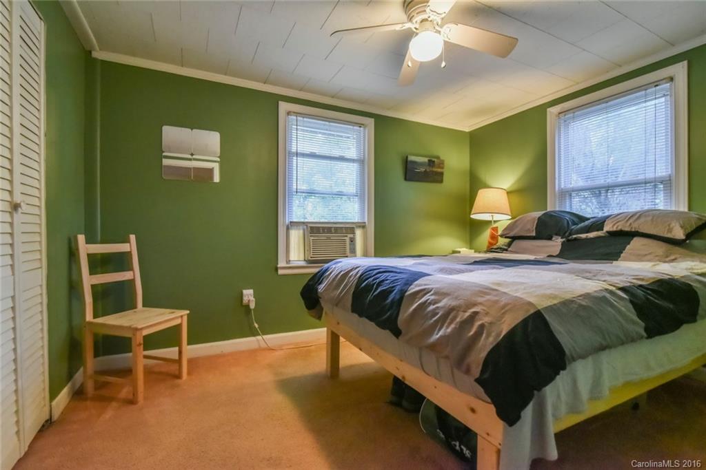 522 Deaverview Road Asheville NC 28806