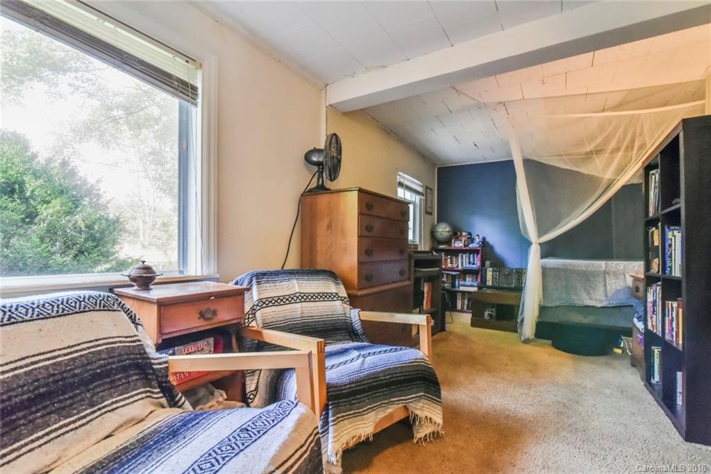 522 Deaverview Road Asheville NC 28806