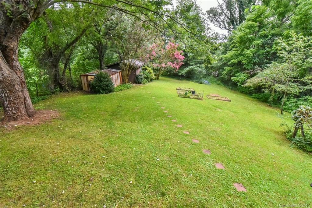 522 Deaverview Road Asheville NC 28806
