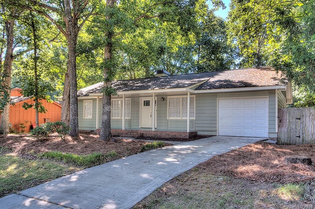 1009 Pineborough Road Charlotte NC 28212