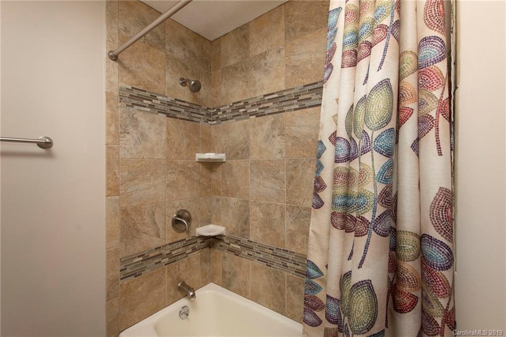 10 E Baird Mountain Road Asheville NC 28804