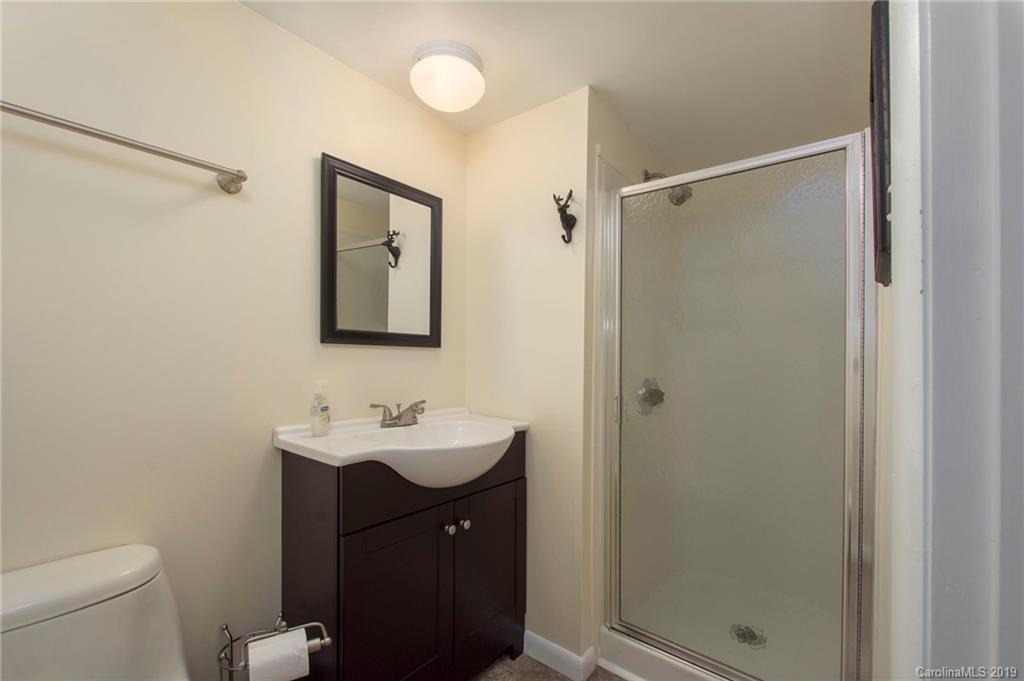 10 E Baird Mountain Road Asheville NC 28804